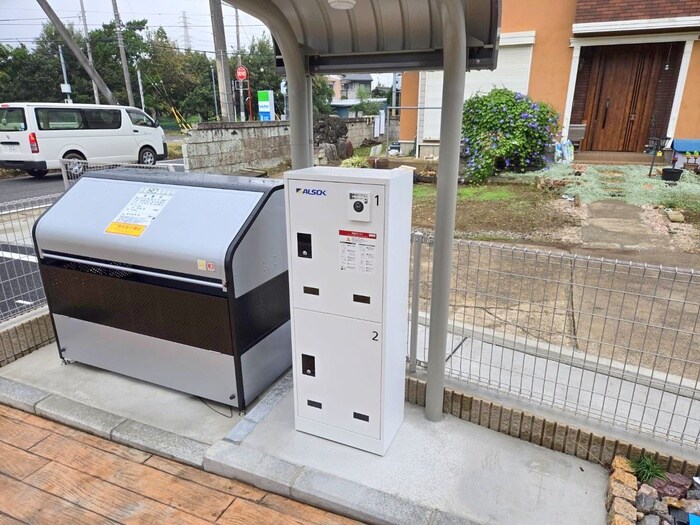 物件外観写真4　(建物設備)