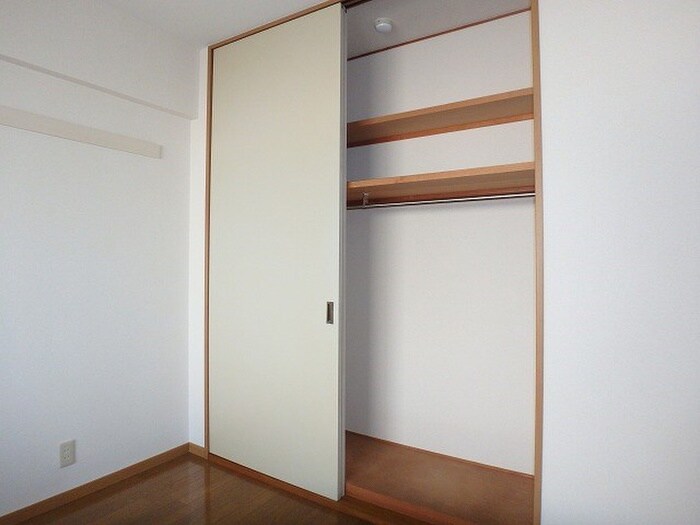 物件内観写真14　(収納)