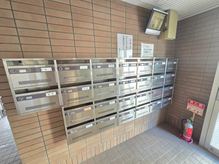 物件外観写真6　(建物設備)