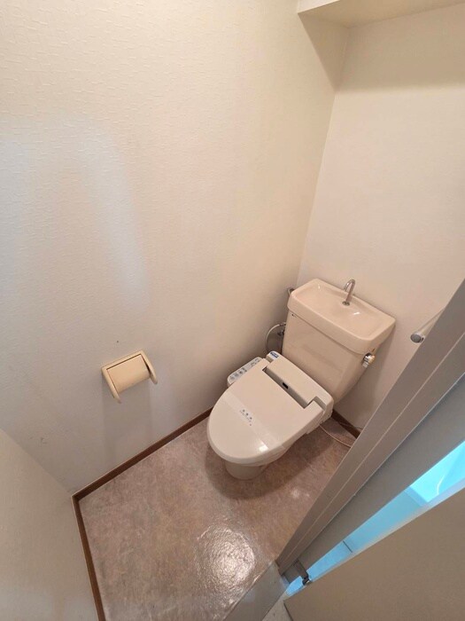 物件内観写真10　(トイレ)