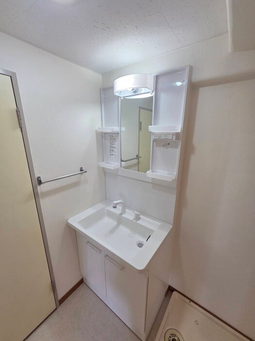 物件内観写真11　(洗面)