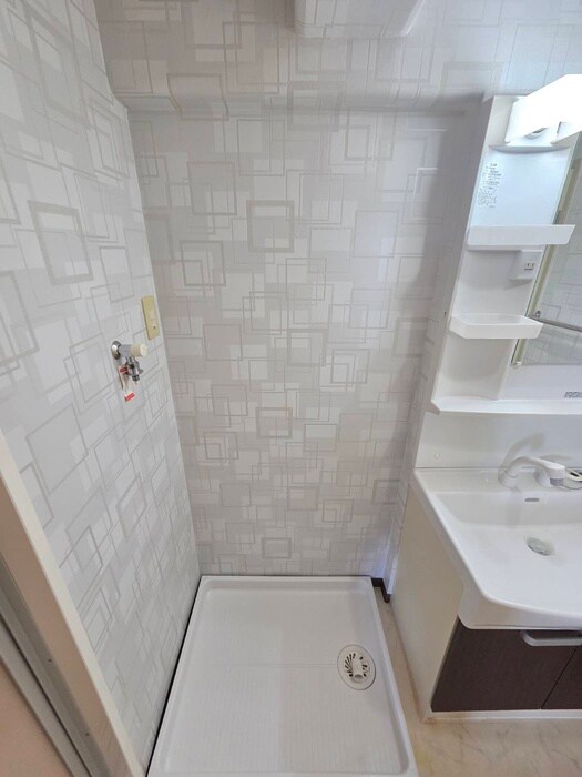 物件内観写真12　(洗濯機置場)