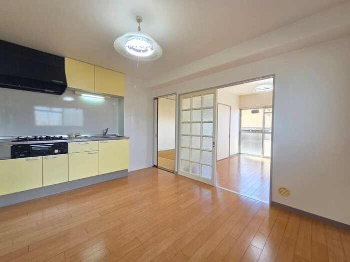 物件内観写真13　(居室)