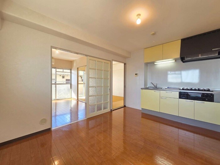 物件内観写真13　(居室)