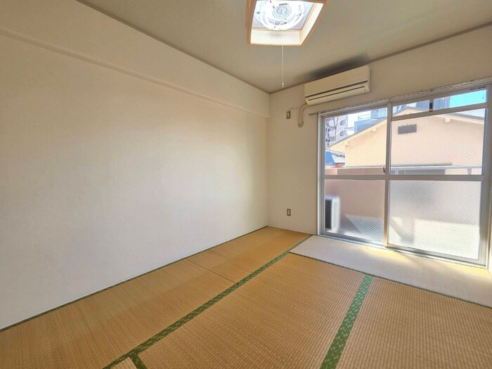 物件内観写真21　(居室)