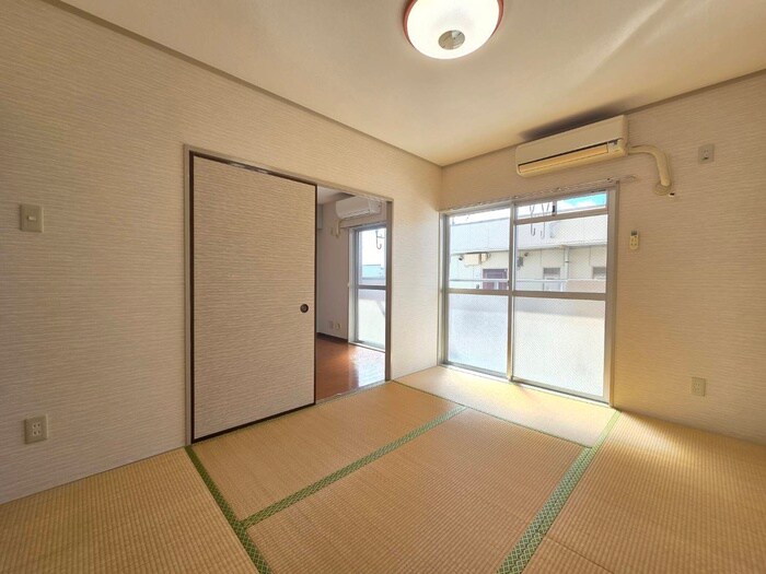 物件内観写真21　(居室)