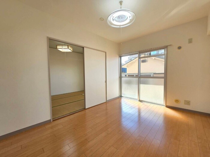 物件内観写真22　(居室)