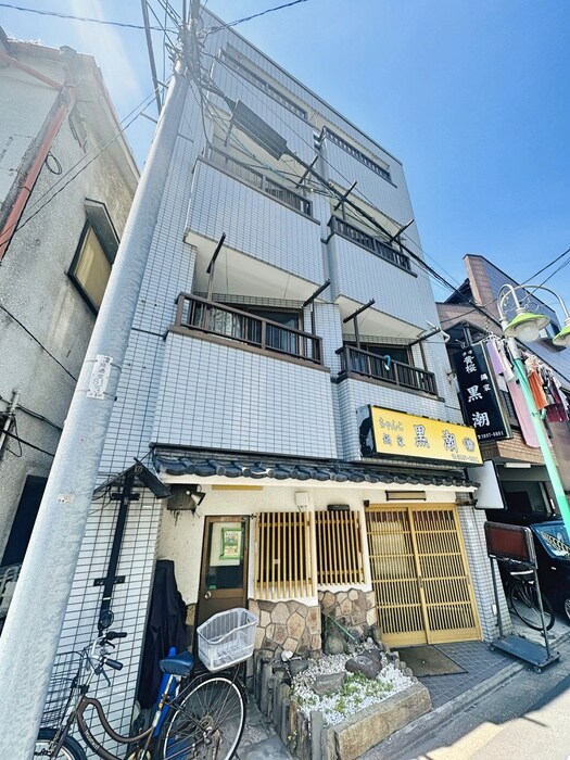 物件外観写真6　(外観写真)