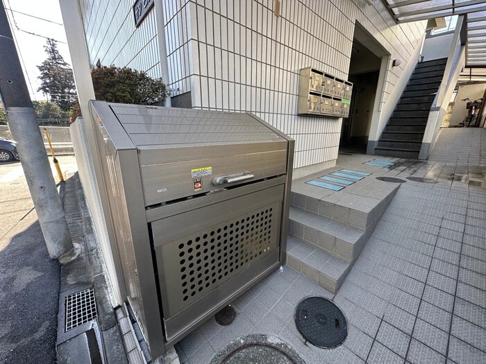 物件外観写真3　(建物設備)