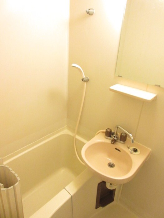 物件内観写真10　(バス／シャワールーム等)