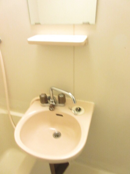 物件内観写真11　(洗面)