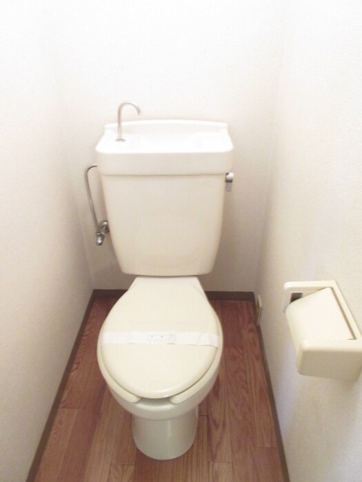 物件内観写真15　(トイレ)