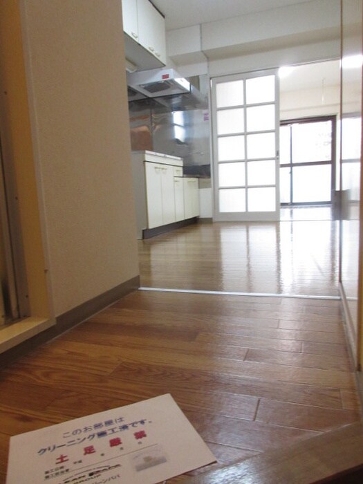 物件内観写真21　(廊下)