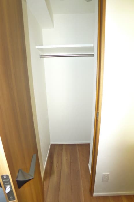 物件内観写真10　(収納)
