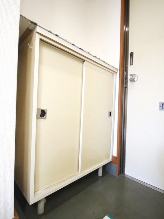 物件内観写真18　(靴箱)