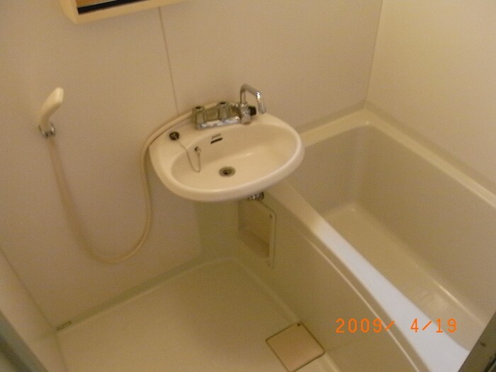 物件内観写真12　(バス／シャワールーム等)