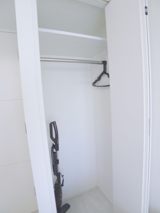 物件内観写真12　(収納)