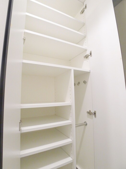 物件内観写真16　(靴箱)