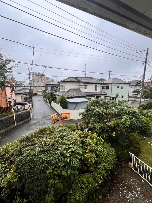 物件内観写真15　(室内からの展望)