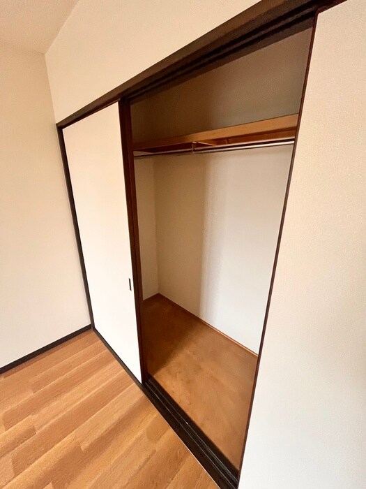 物件内観写真18　(収納)