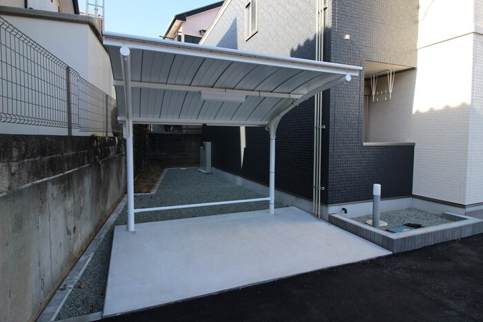 物件外観写真5　(駐輪場)