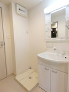 物件内観写真12　(洗面)