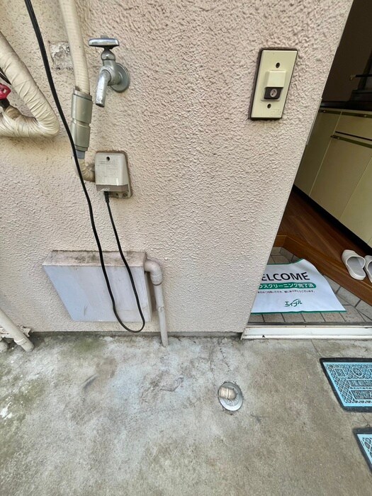 トリニティハウスの洗濯機置場