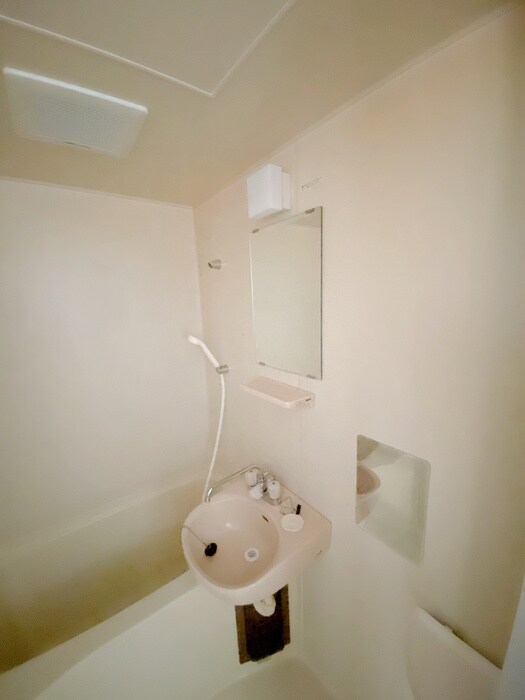 物件内観写真13　(洗面)