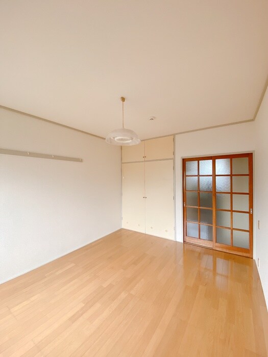 物件内観写真21　(居室)