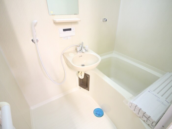 物件内観写真12　(バス／シャワールーム等)