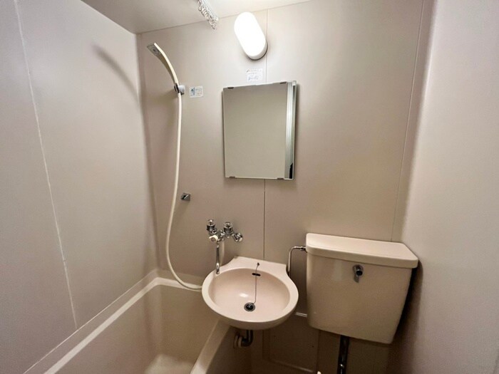 物件内観写真14　(洗面)