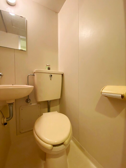 物件内観写真15　(トイレ)