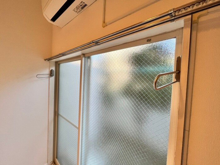 物件内観写真18　(室内からの展望)