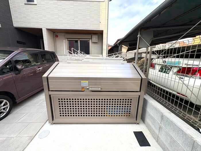 物件外観写真6　(建物設備)