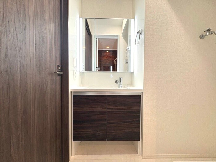 物件内観写真14　(洗面)