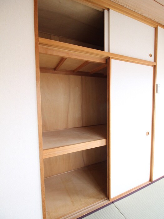 物件内観写真15　(収納)