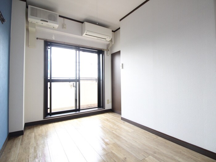 物件内観写真19　(居室)