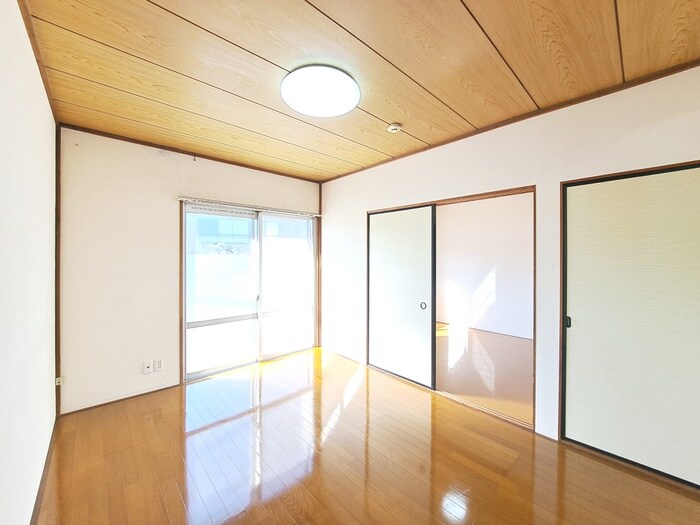 物件内観写真7　(居室)
