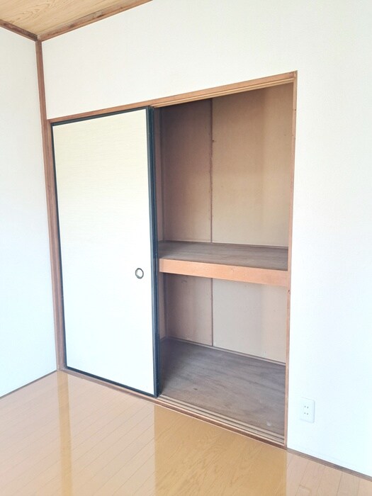 物件内観写真9　(収納)