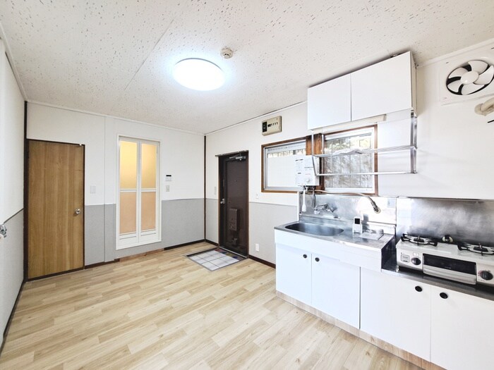 物件内観写真10　(キッチン)