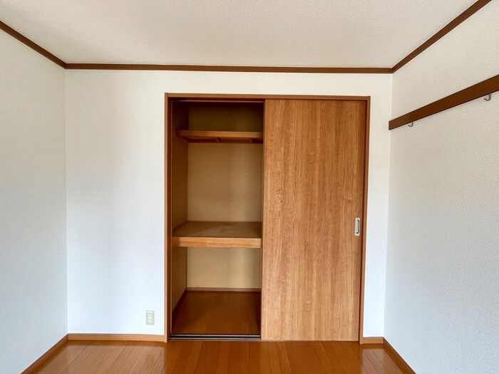 物件内観写真15　(収納)