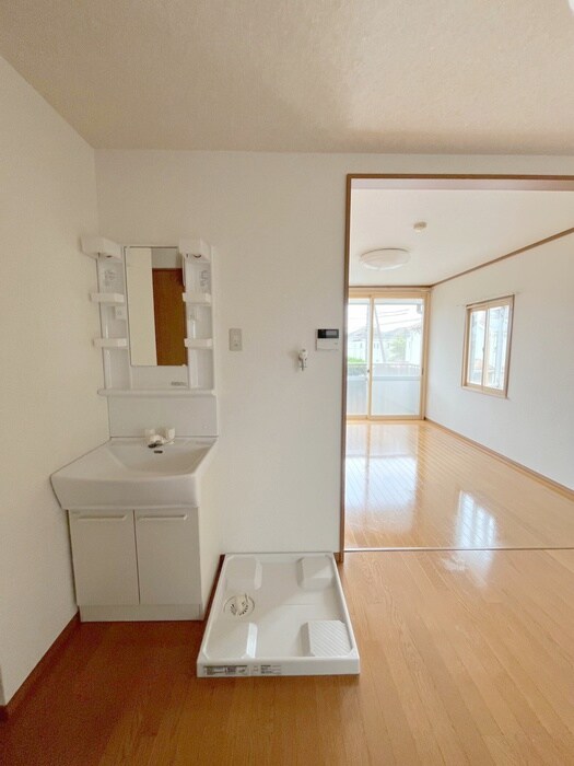 物件内観写真16　(バス／シャワールーム等)