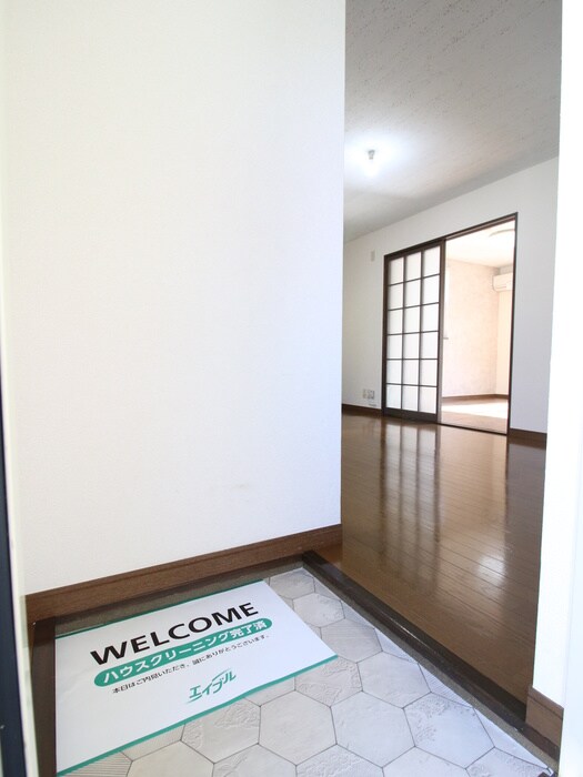 物件内観写真15　(玄関)