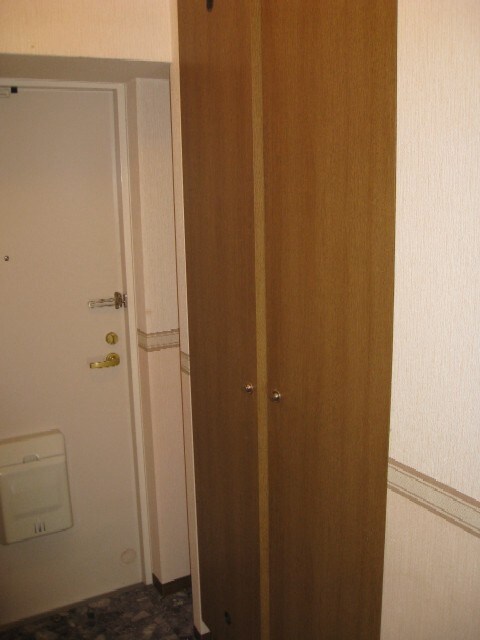 物件内観写真7　(靴箱)