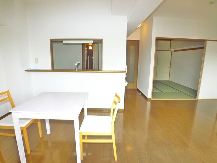 物件内観写真14　(居室)