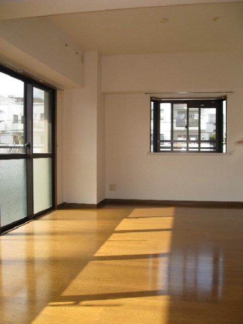 物件内観写真14　(居室)