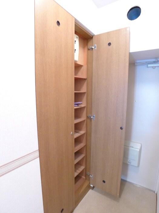 物件内観写真17　(靴箱)