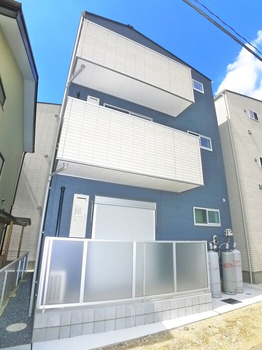 物件外観写真3　(外観写真)