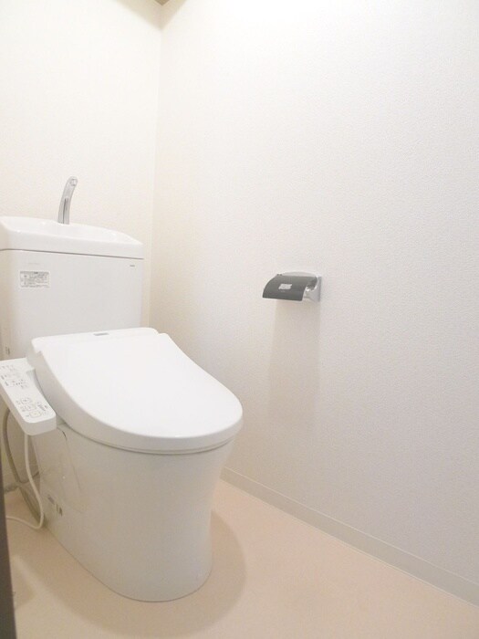 物件内観写真14　(トイレ)