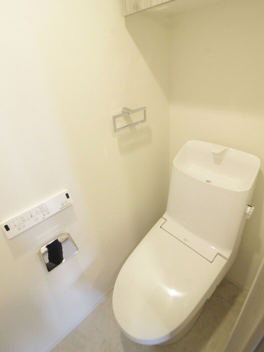 物件内観写真13　(トイレ)